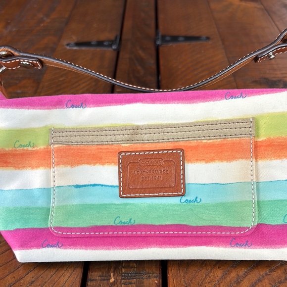 Coach Pink and Orange Shoulder Bag with Vibrant Stripes - Picture 3 of 8